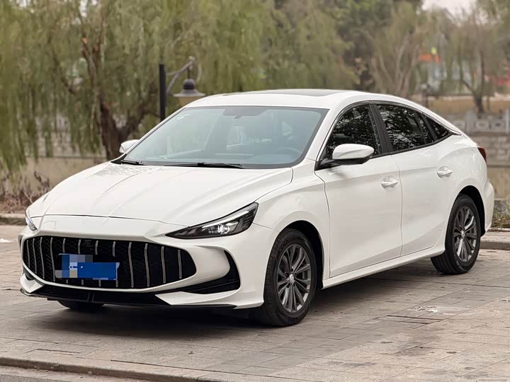 Фото 1 - MG Motor 5