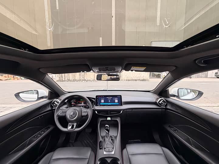 Фото 8 - MG Motor 5