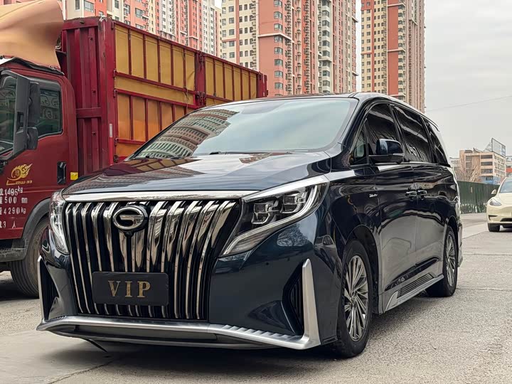 Фото 3 - GAC Trumpchi M8