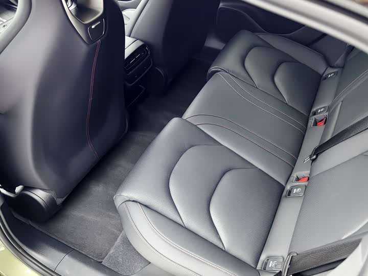 Фото 7 - Xiaomi SU7