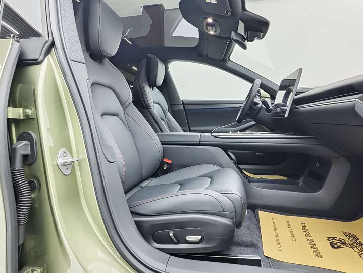 Фото 9 - Xiaomi SU7