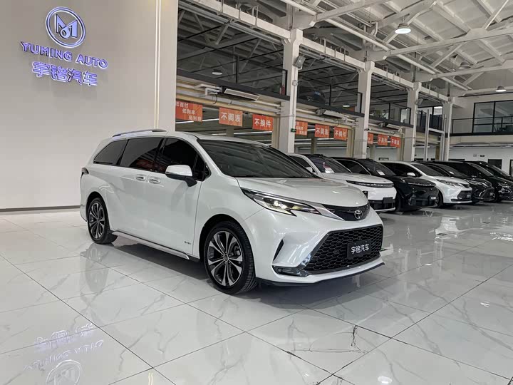 Фото 6 - Toyota Granvia