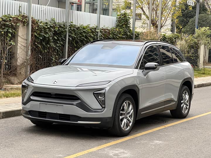 Фото 1 - Nio ES6