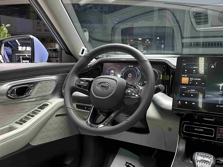 Фото 7 - GAC Trumpchi GS8