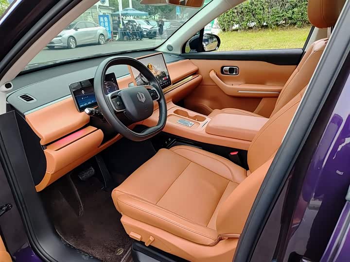 Фото 7 - Leapmotor C16