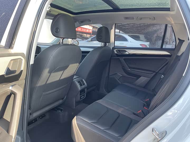 Фото 4 - Volkswagen Tayron