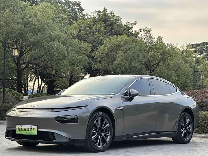 Фото 1 - XPeng P7