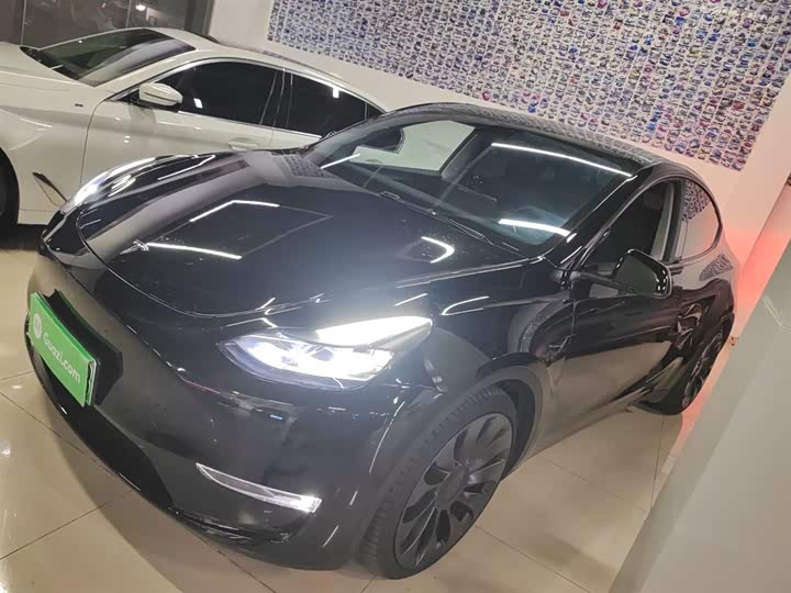 Фото 5 - Tesla Model Y