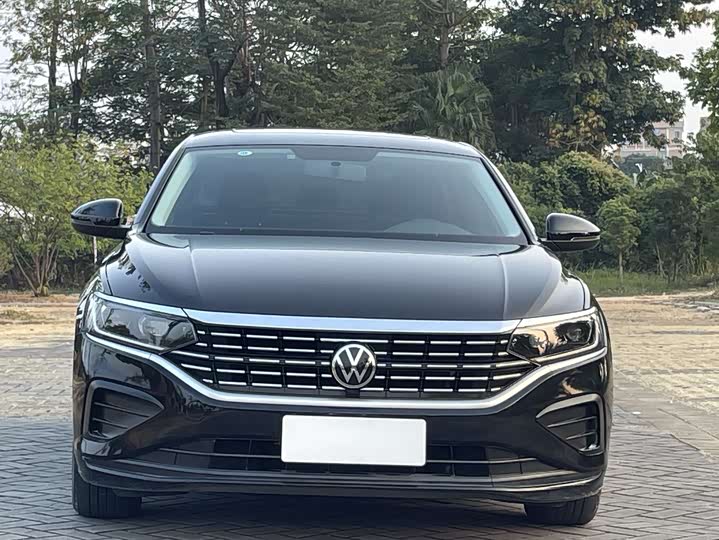 Фото 3 - Volkswagen Passat