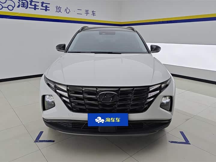 Фото 2 - Hyundai Tucson L