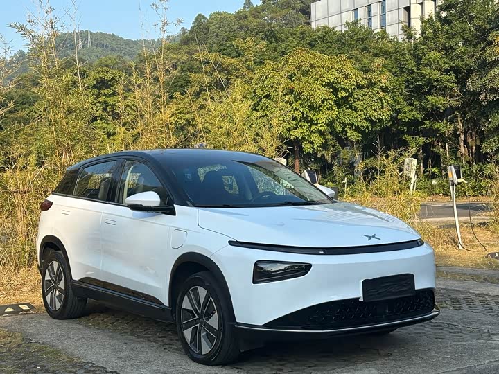 Фото 3 - XPeng G3