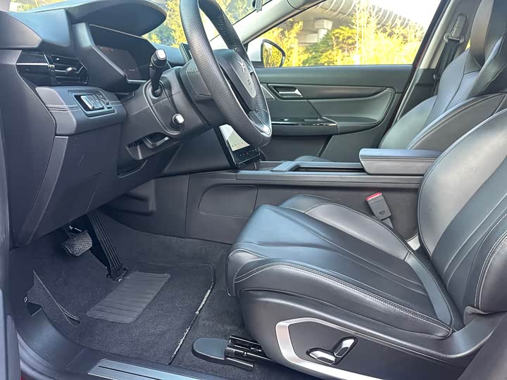 Фото 8 - XPeng G3