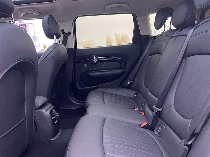 Фото 8 - Mini Clubman