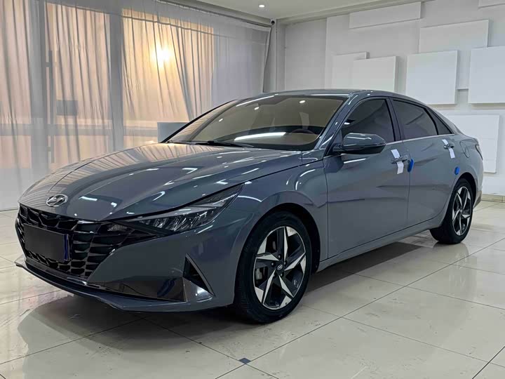 Фото 1 - Hyundai Elantra N line