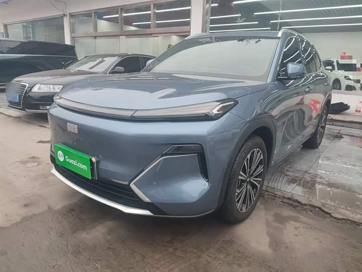 Фото 1 - Geely Galaxy Starship 7