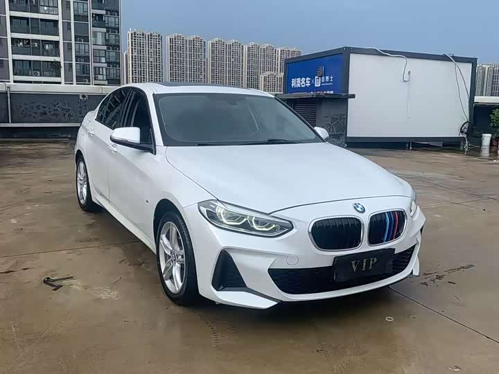 Фото 3 - BMW 1 Series