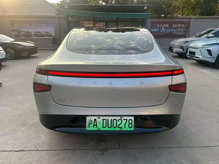 Фото 7 - XPeng P7