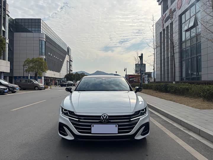 Фото 2 - Volkswagen CC