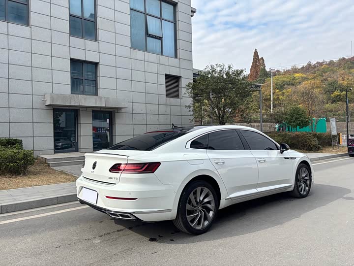 Фото 7 - Volkswagen CC