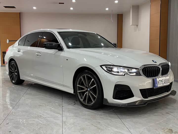 Фото 3 - BMW 3 Series