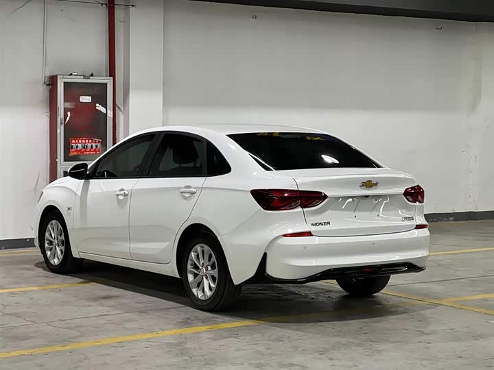 Фото 4 - Chevrolet Monza