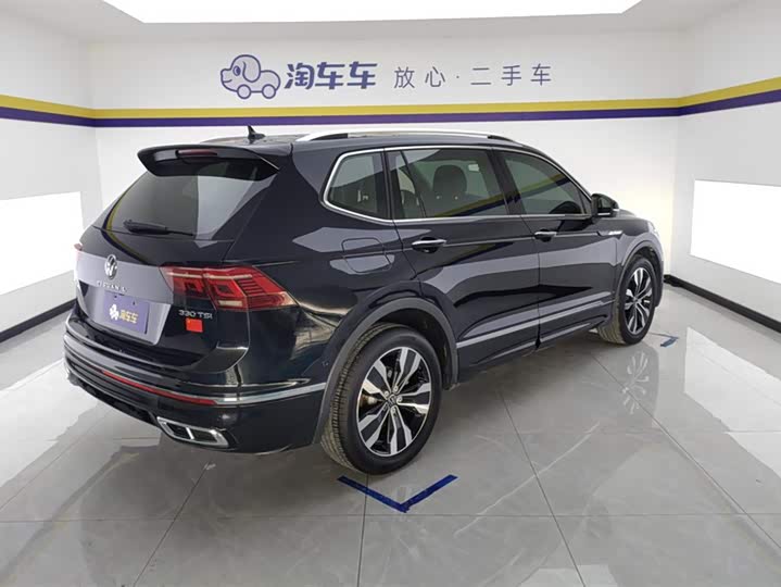 Фото 3 - Volkswagen Tiguan L Pro