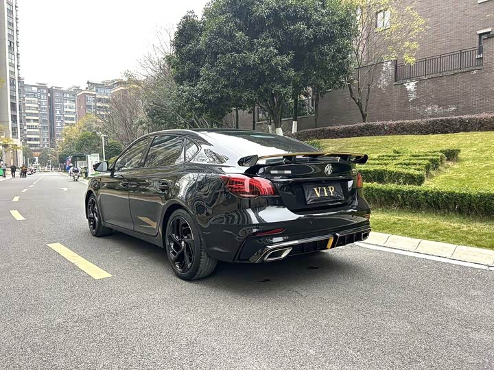 Фото 7 - MG Motor 6