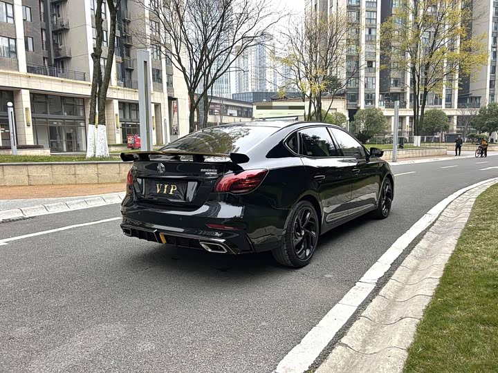 Фото 9 - MG Motor 6