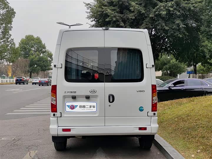 Фото 5 - Maxus V80