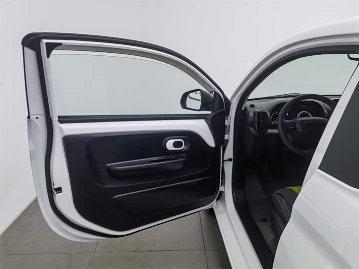 Фото 8 - Roewe Clever