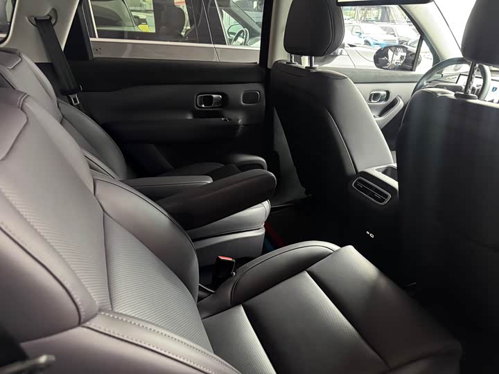 Фото 6 - Leapmotor C16