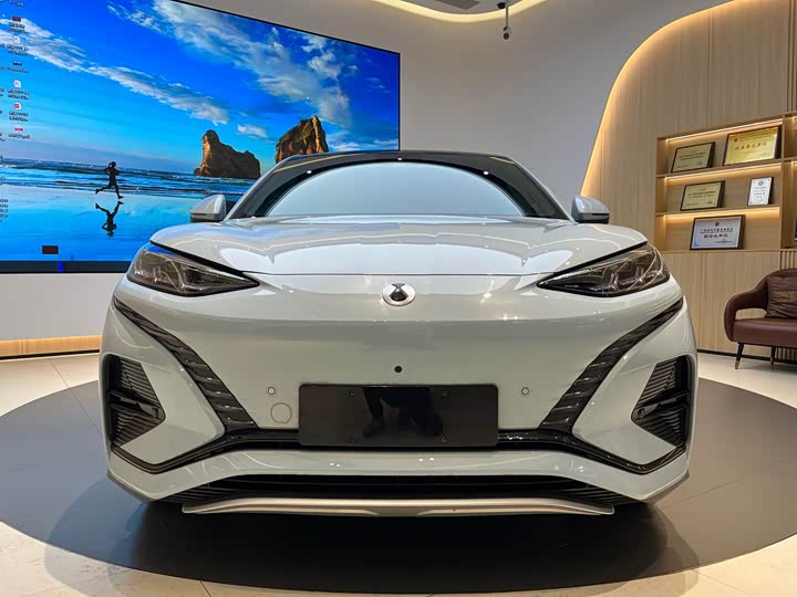 Фото 1 - Denza N7