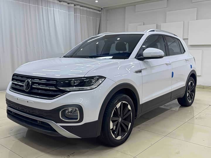 Фото 1 - Volkswagen Tacqua