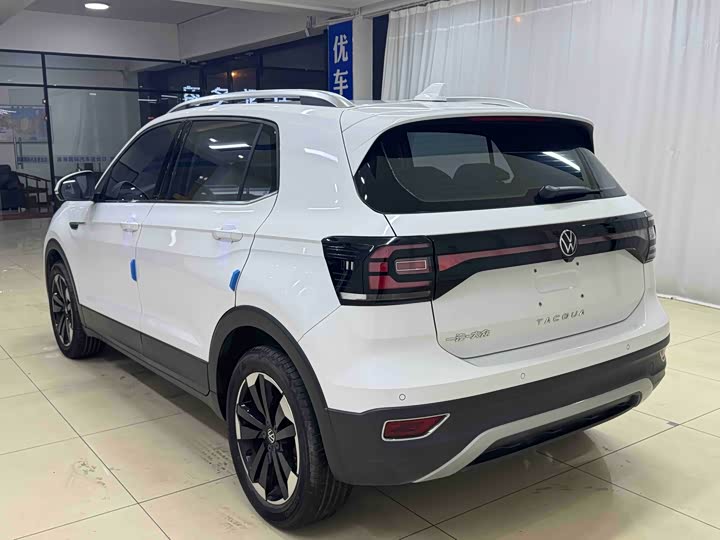 Фото 4 - Volkswagen Tacqua