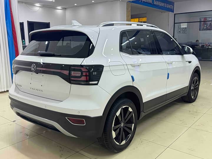 Фото 6 - Volkswagen Tacqua