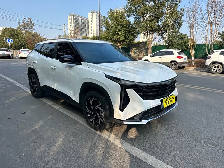 Фото 3 - Geely Atlas