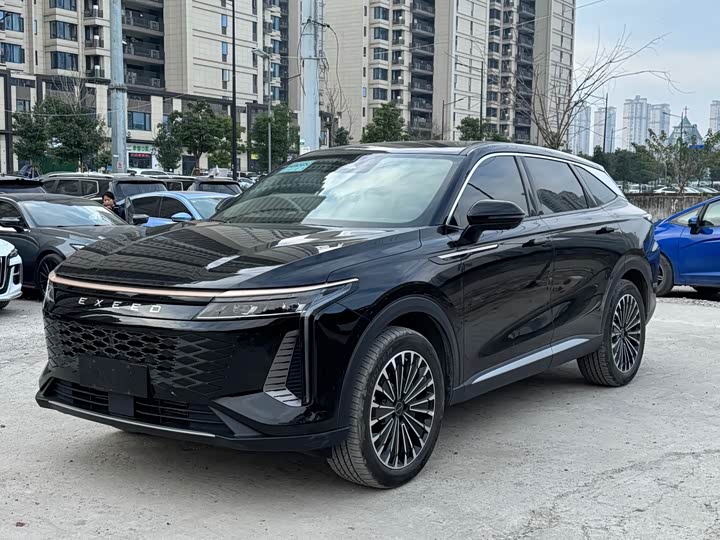 Фото 1 - Exeed RX