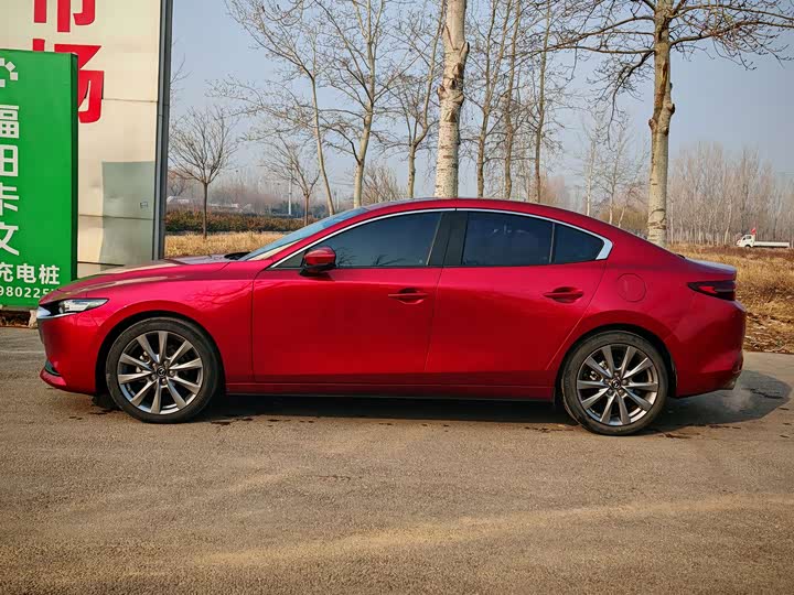 Фото 3 - Mazda 3 (Axela)