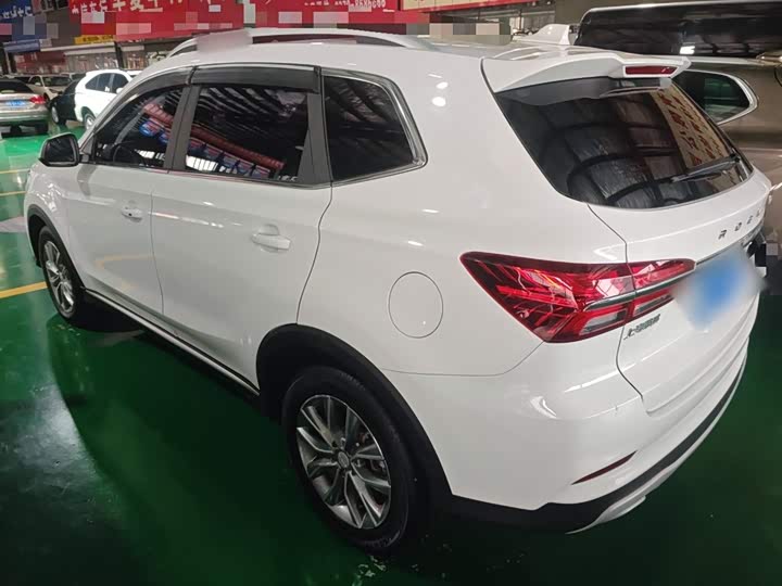 Фото 5 - Roewe RX5
