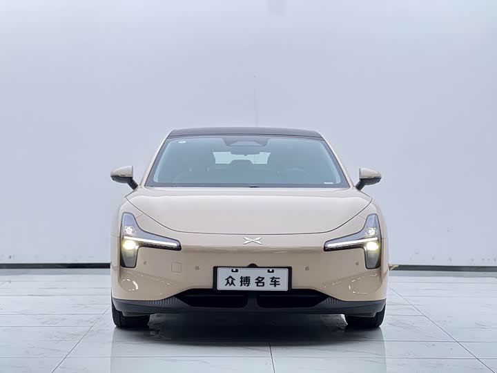 Фото 2 - XPeng Mona M03