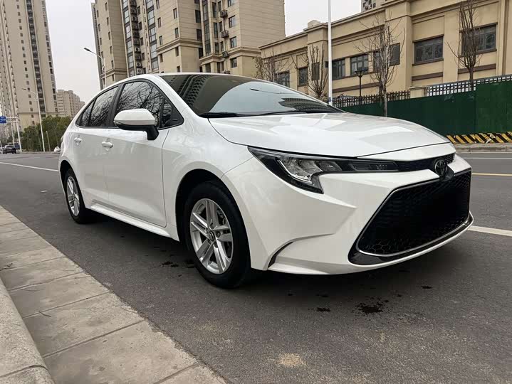 Фото 3 - Toyota Levin