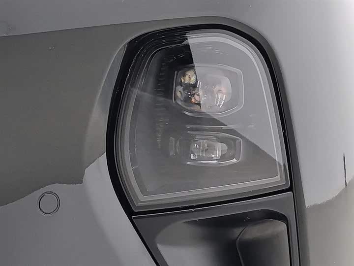 Фото 7 - Nio ET5T