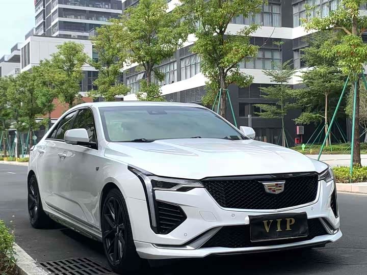 Фото 3 - Cadillac CT4