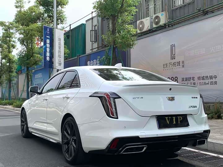 Фото 7 - Cadillac CT4