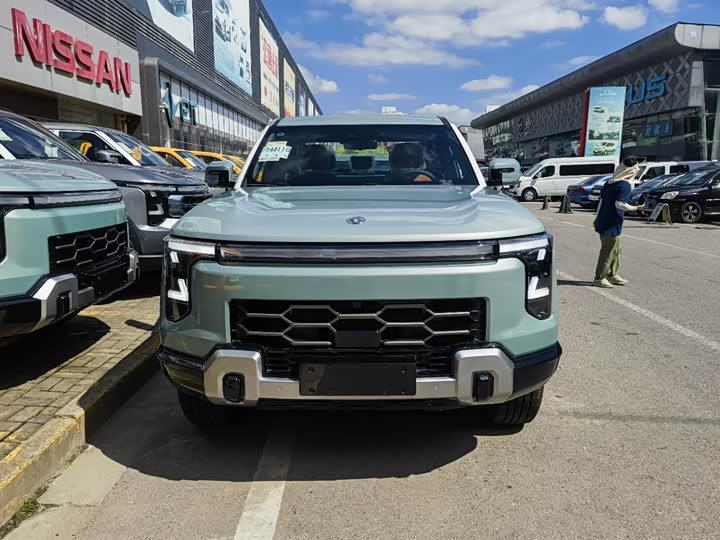 Фото 2 - Dongfeng Z9 GE Hybrid