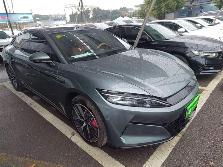 Фото 4 - BYD Han L