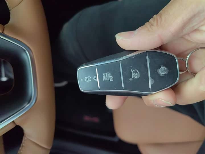 Фото 9 - BYD Han L