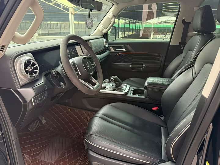 Фото 7 - Tank 300