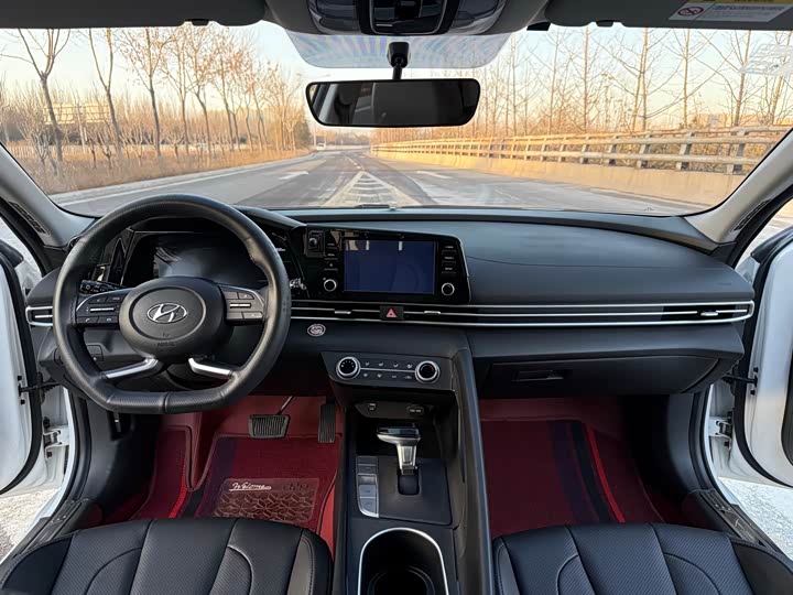 Фото 6 - Hyundai Elantra N line