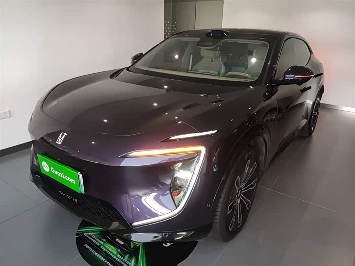 Фото 1 - Avatr 07